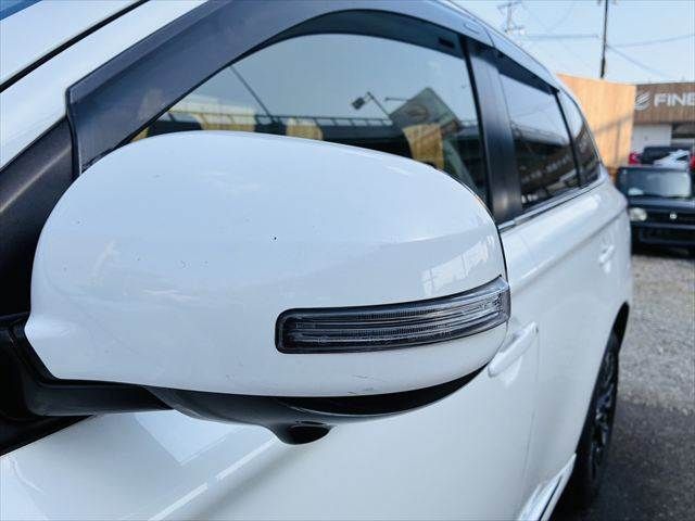 OUTLANDER PHEV