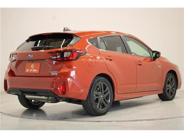 IMPREZA 5Door