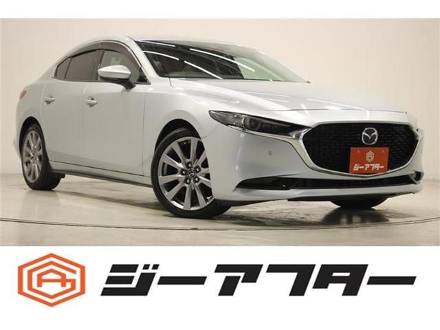 MAZDA3 SEDAN