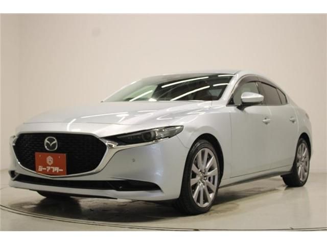 MAZDA3 SEDAN