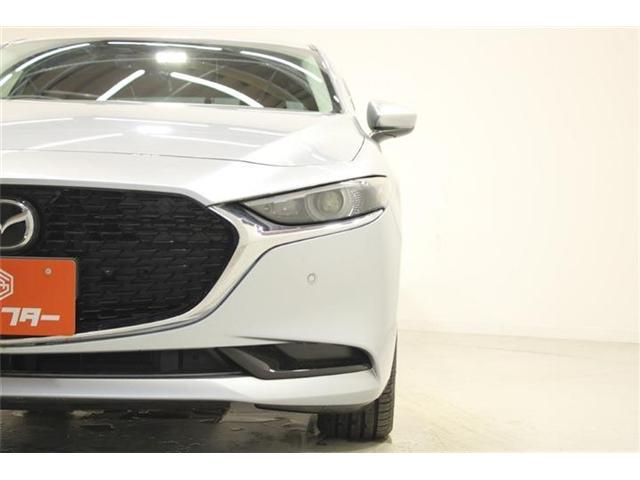 MAZDA3 SEDAN