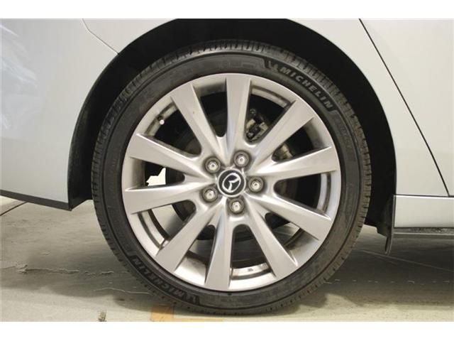 MAZDA3 SEDAN