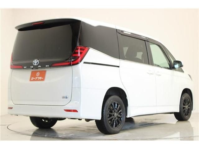 NOAH HYBRID 4WD