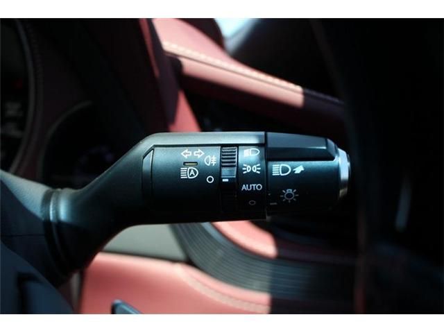 LEXUS LS500h 4WD