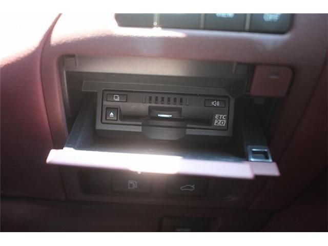 LEXUS LS500h 4WD