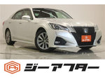 CROWN sedan hybrid