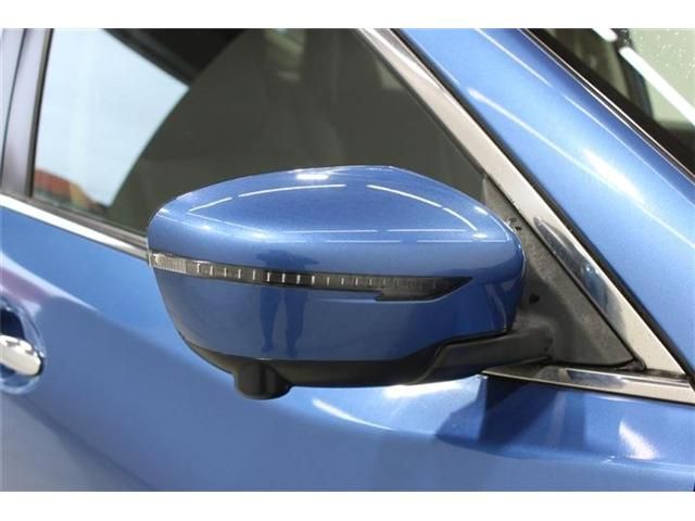 X-TRAIL 4WD