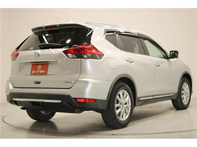 X-TRAIL HYBRID 2WD