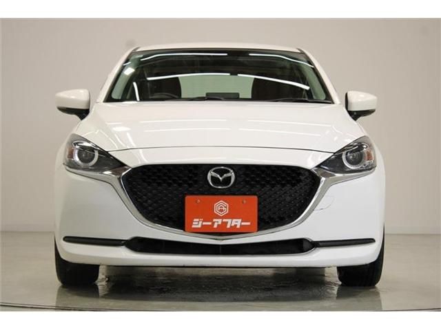 MAZDA2