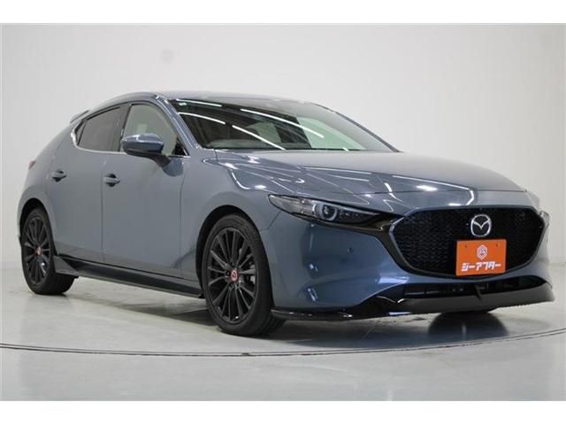 MAZDA3 FASTBACK