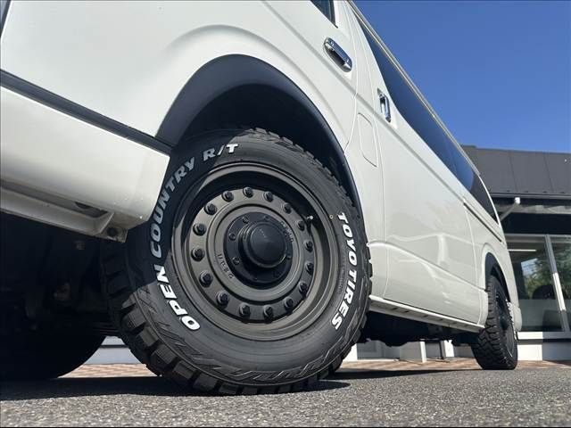 HIACE van 4WD