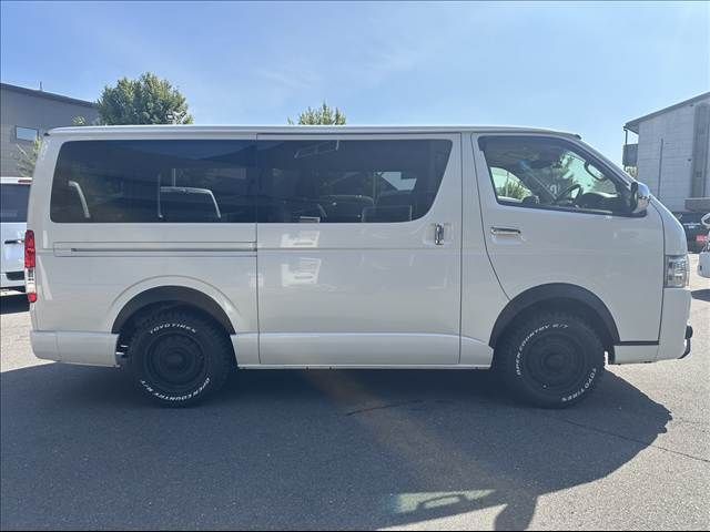 HIACE van 4WD