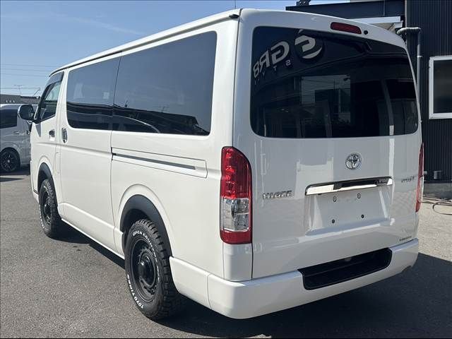 HIACE van 4WD