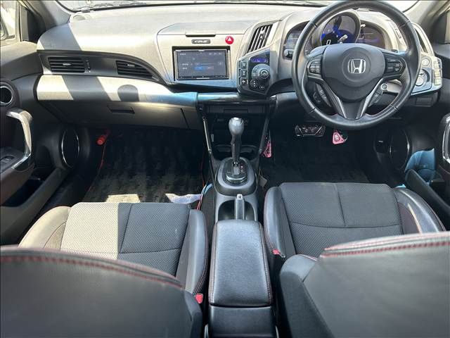 CR-Z