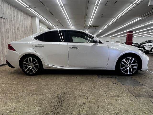 LEXUS IS300h
