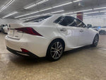 LEXUS IS300h