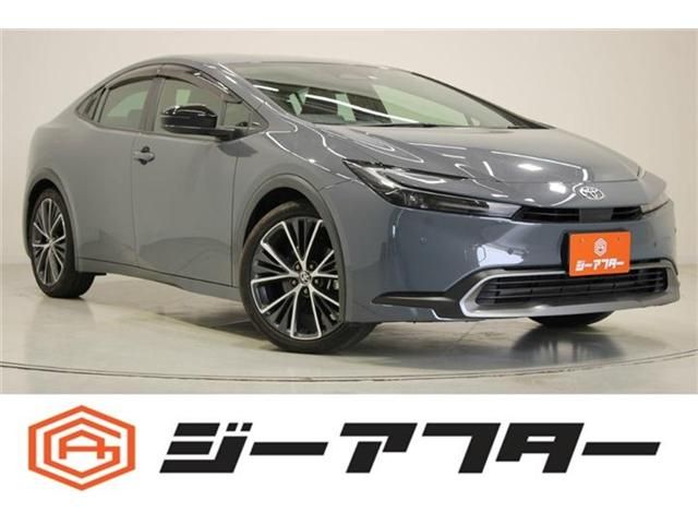 PRIUS 4WD