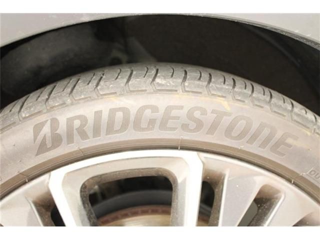 PRIUS 4WD