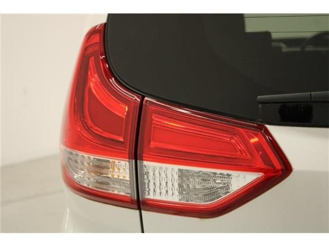 FREED plus HYBRID 4WD