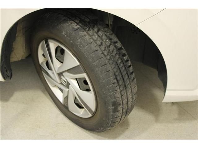 FREED plus HYBRID 4WD