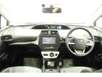 PRIUS 4WD