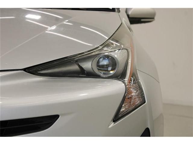 PRIUS 4WD
