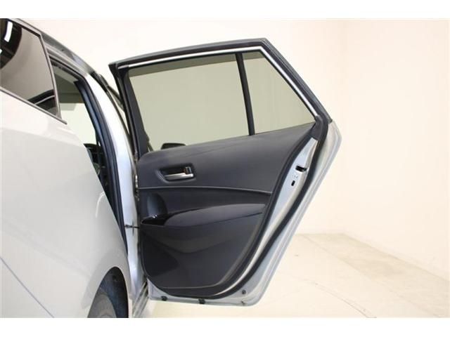 COROLLA TOURING HYBRID 4WD