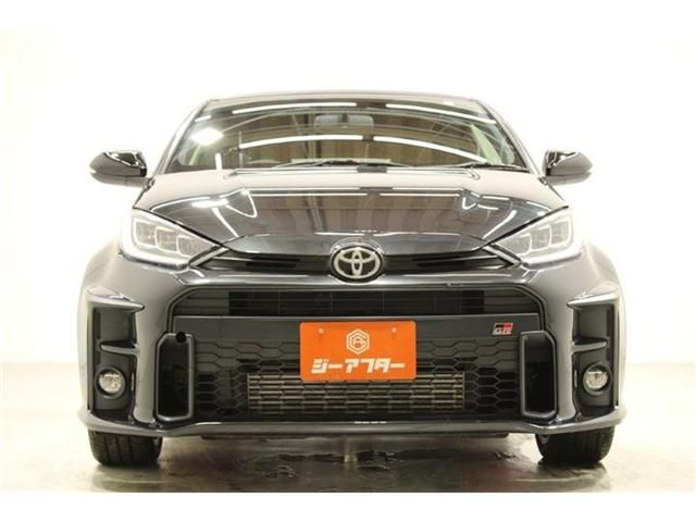GR YARIS