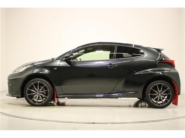 GR YARIS