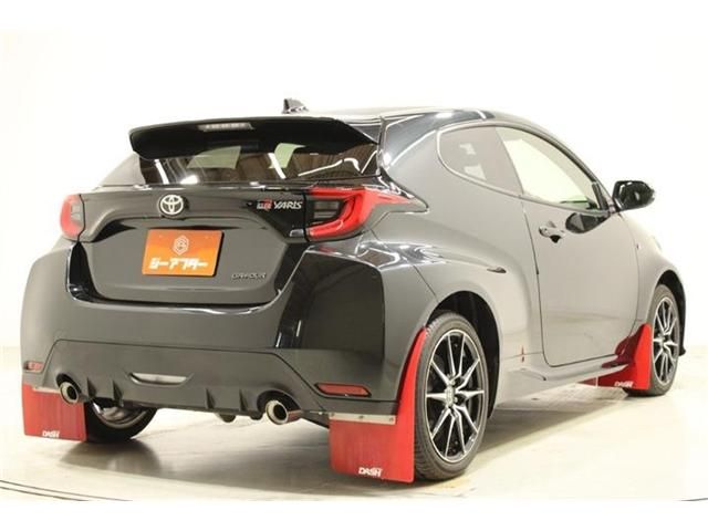 GR YARIS