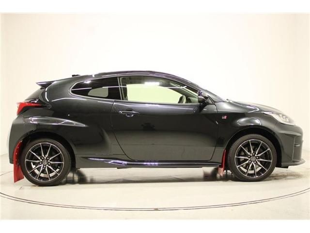 GR YARIS
