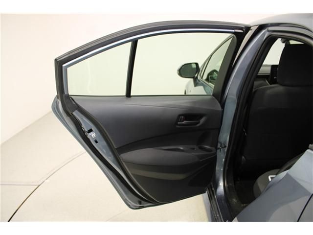 COROLLA sedan HYBRID 4WD