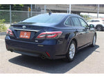 CROWN sedan hybrid