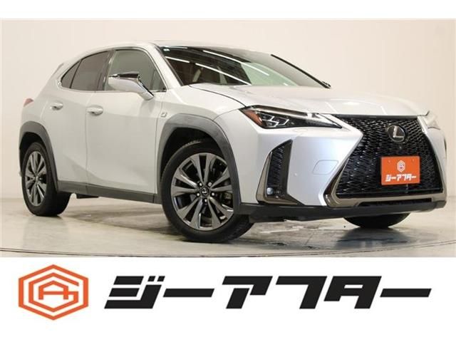 LEXUS UX200