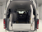 HIACE COMMUTER