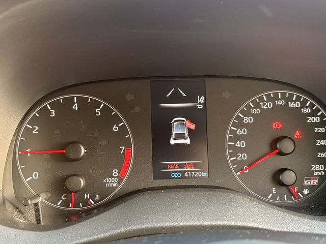GR YARIS