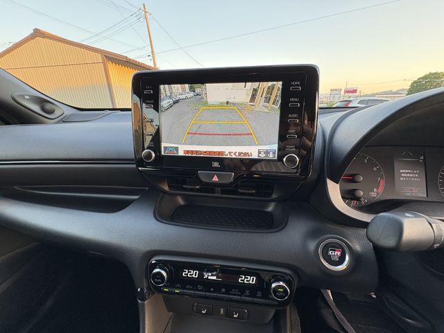 GR YARIS