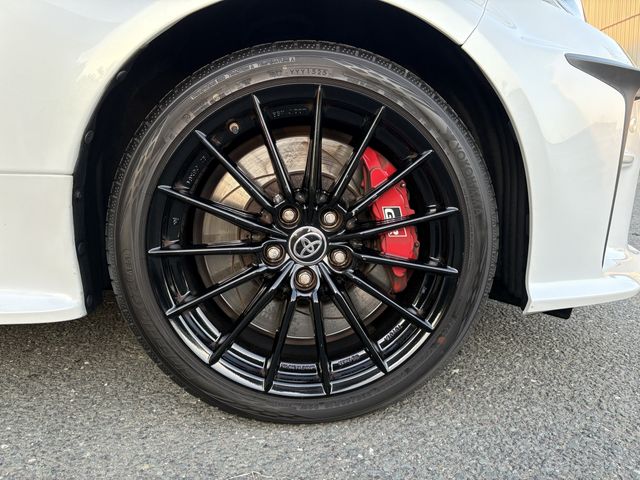 GR YARIS