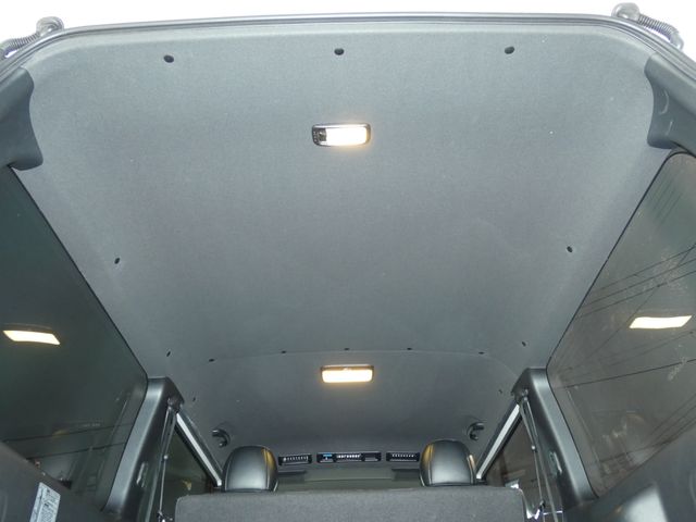 HIACE van 4WD
