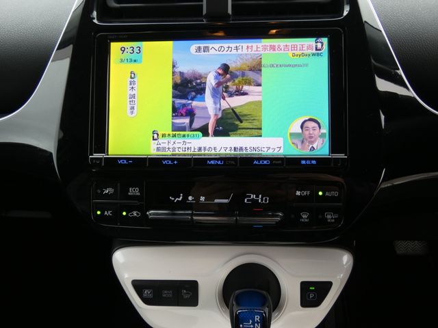 PRIUS 4WD