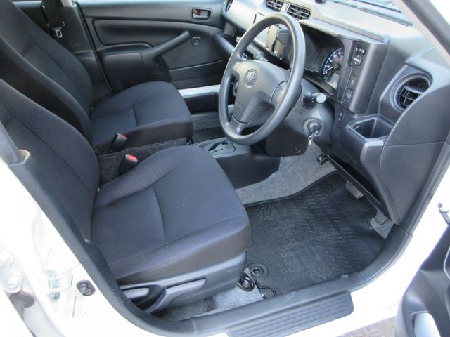 PROBOX van HYBRID