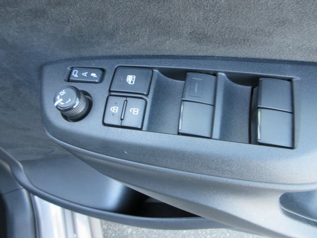 YARIS HYBRID