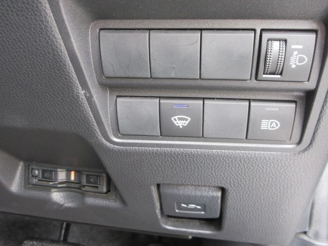 YARIS HYBRID