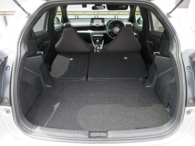 YARIS HYBRID