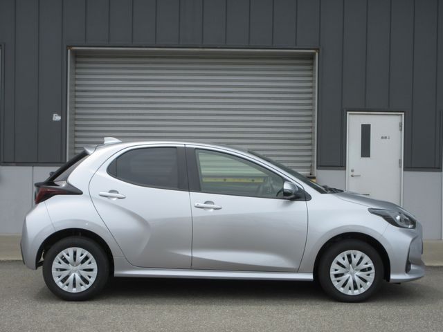 YARIS HYBRID
