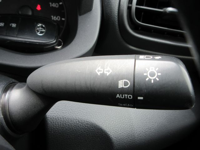 YARIS HYBRID