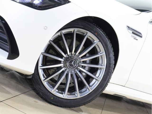 MERCEDES AMG GT 4DOOR coupe HYBRID