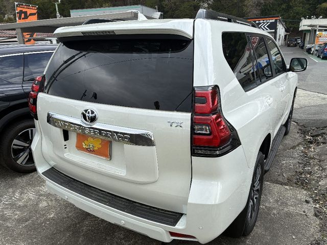 LANDCRUISER PRADO
