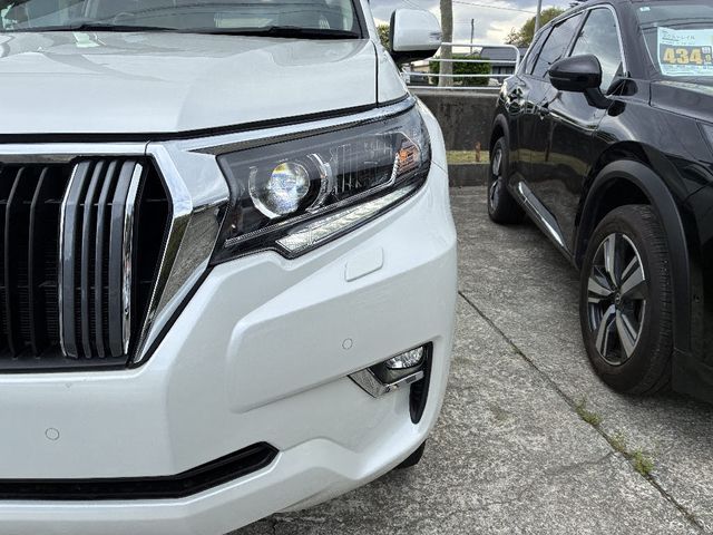 LANDCRUISER PRADO