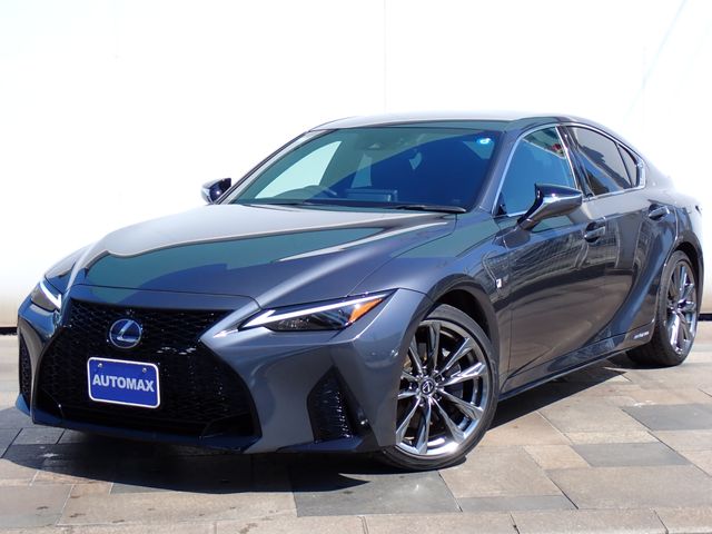 LEXUS IS300h